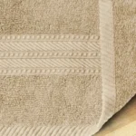 3rd image everest Towel withtout Loop