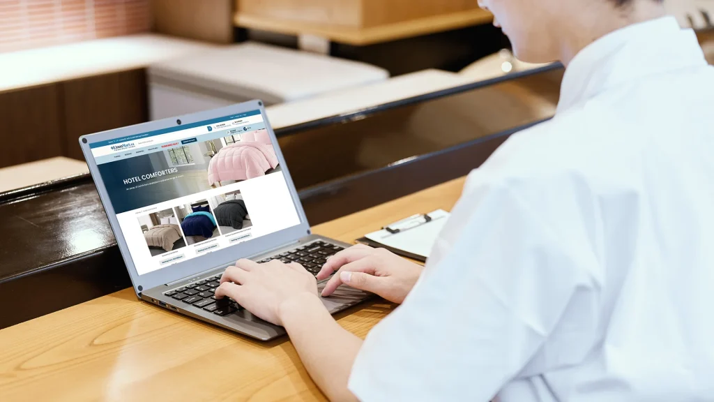 Now Is the Right Time to Buy Hotel Comforters from Linen Mart!