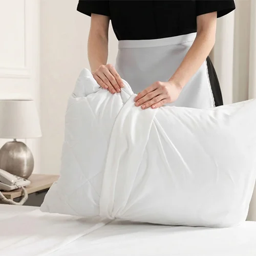 Hotel Motel Pillow Protectors
